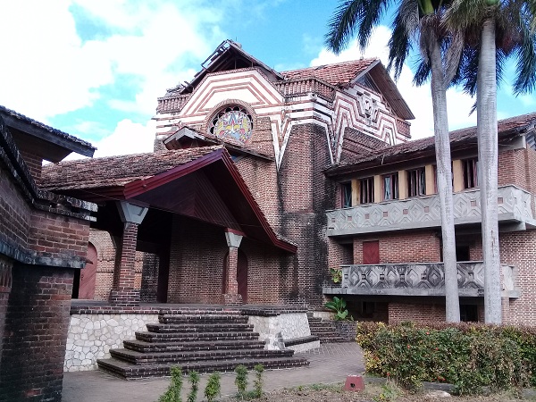 Casa de Cultura de Velasco